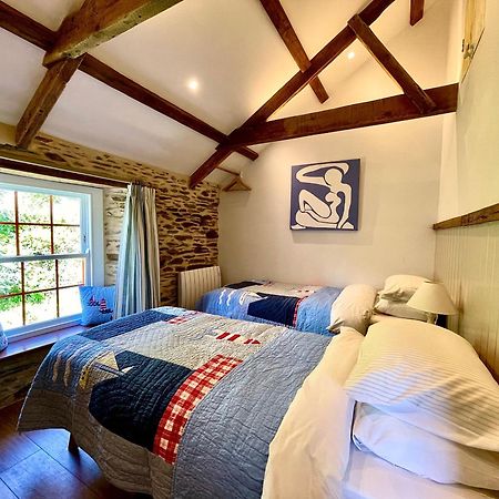 Unique Retreat - 2 Bedroom Cliff Top Cottage With Large Terrace Portloe Exterior photo