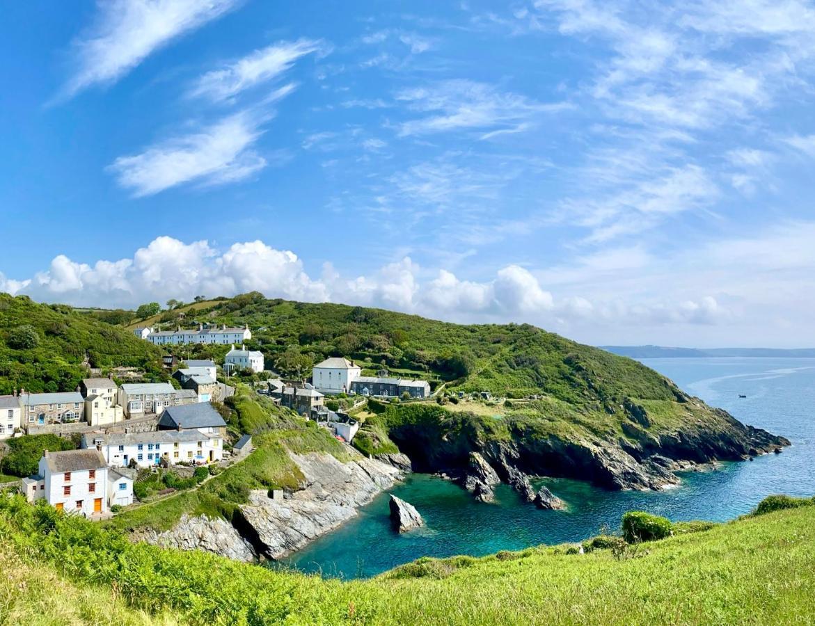 Unique Retreat - 2 Bedroom Cliff Top Cottage With Large Terrace Portloe Exterior photo