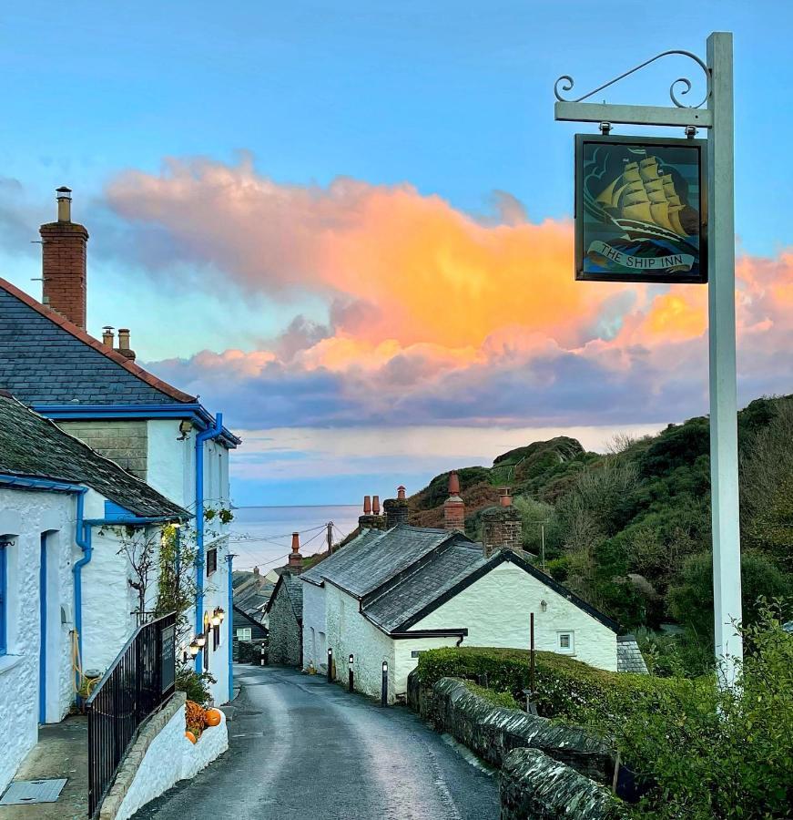 Unique Retreat - 2 Bedroom Cliff Top Cottage With Large Terrace Portloe Exterior photo